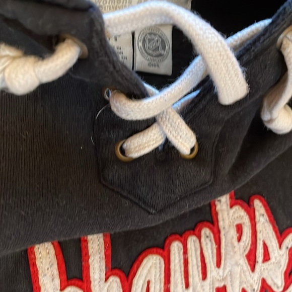 Blackhawks hoodie - Picture 4 of 7